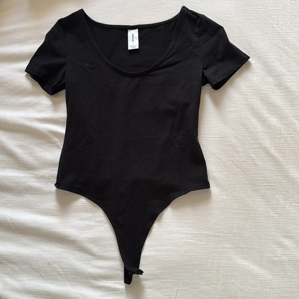 Body Suits - Picture 4 of 5